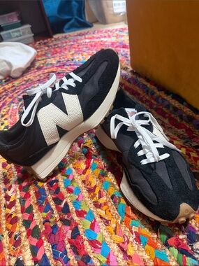 New Balance Black and White Retro Style Sneakers
